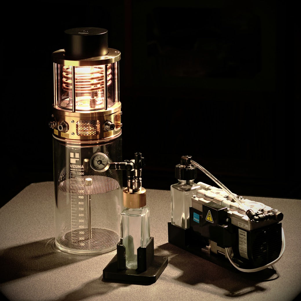 [Scheduled to ship in Aug] Pre-order sales:[UZUMA HEAVY INDUSTRIES]Tabletop Vacuum Distillator / 220V Transformer